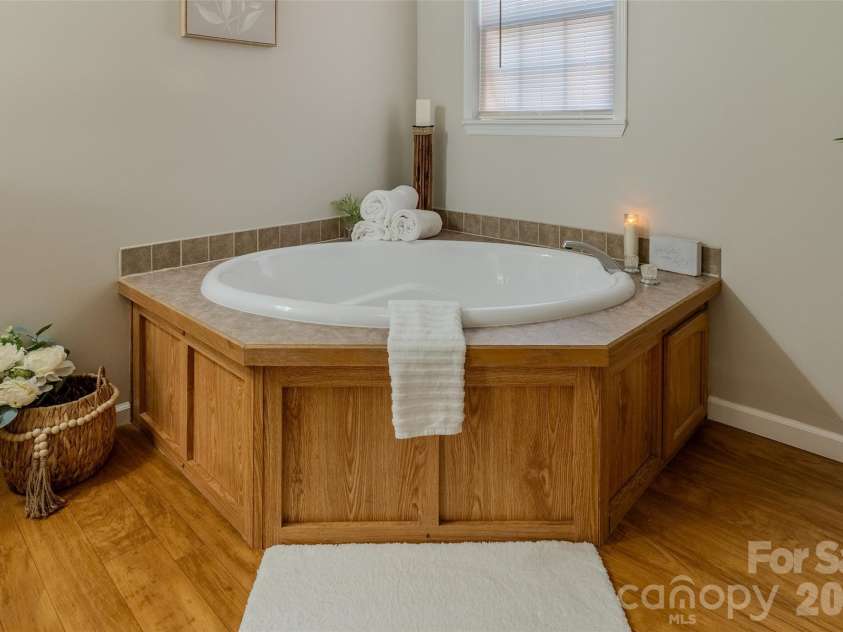 5739 Pug Lane, Iron Station, NC 28080.  MLS# CAR4327014, YatesRealty ID 3797. 