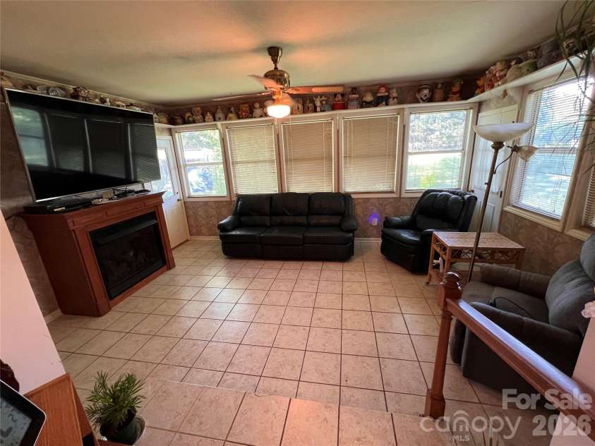 3393 Anderson Mountain Road, Maiden, NC 28650.  MLS# CAR4392826, YatesRealty ID 37973. 