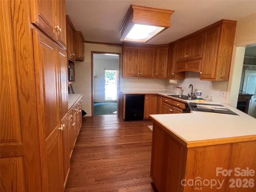3393 Anderson Mountain Road, Maiden, NC 28650.  MLS# CAR4392826, YatesRealty ID 37973. 
