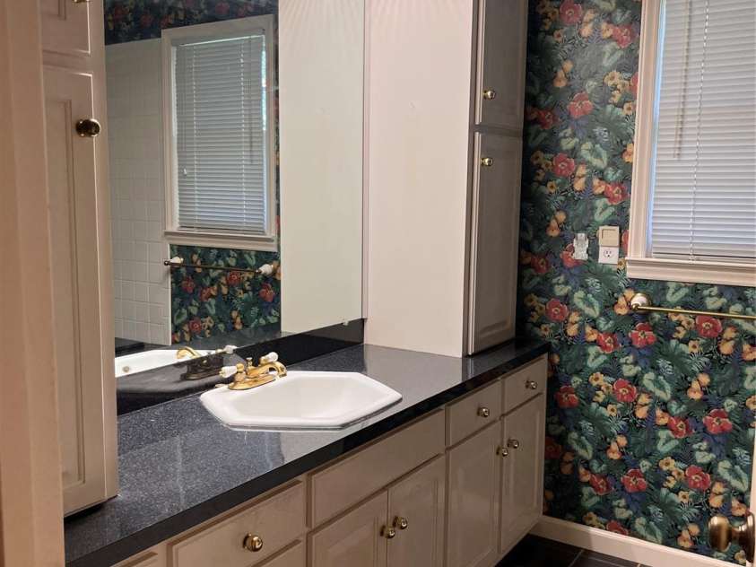 3393 Anderson Mountain Road, Maiden, NC 28650.  MLS# CAR4392826, YatesRealty ID 37973. 