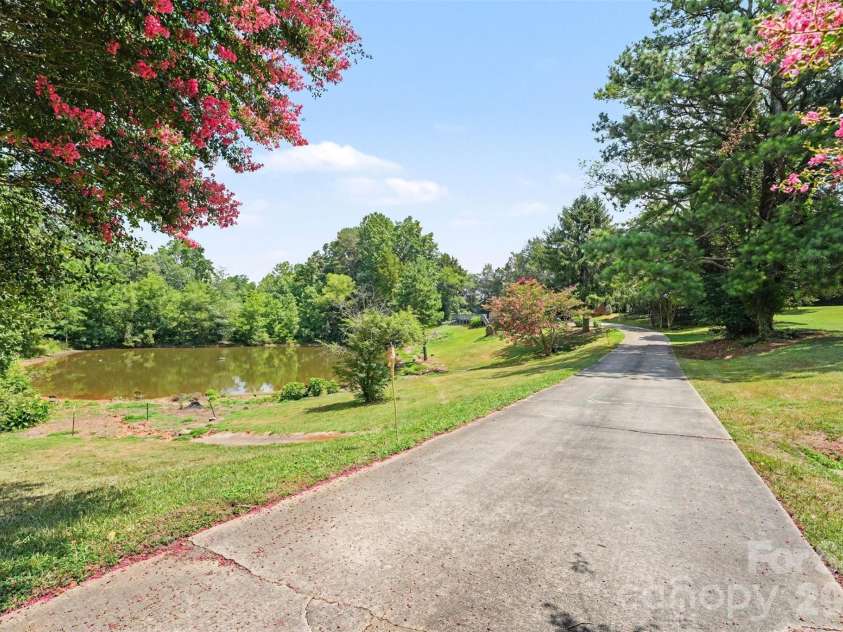 6 Old Farm Road, Salisbury, NC 28147.  MLS# CAR4395226, YatesRealty ID 37975. 