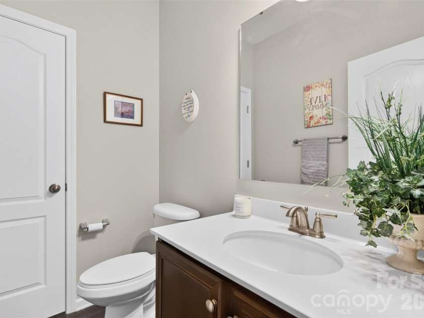 179 Glastonbury Drive, Mooresville, NC 28115.  MLS# CAR4385527, YatesRealty ID 37976. 