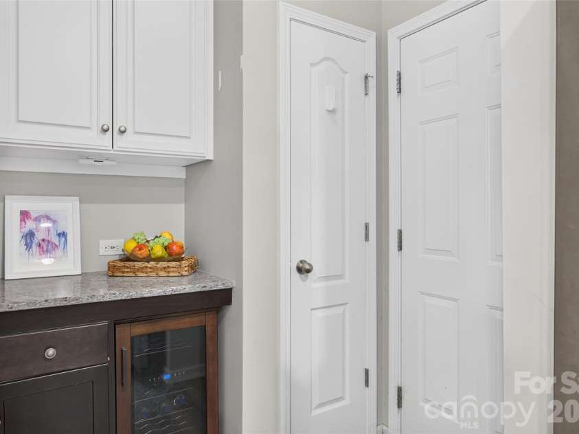 179 Glastonbury Drive, Mooresville, NC 28115.  MLS# CAR4385527, YatesRealty ID 37976. 
