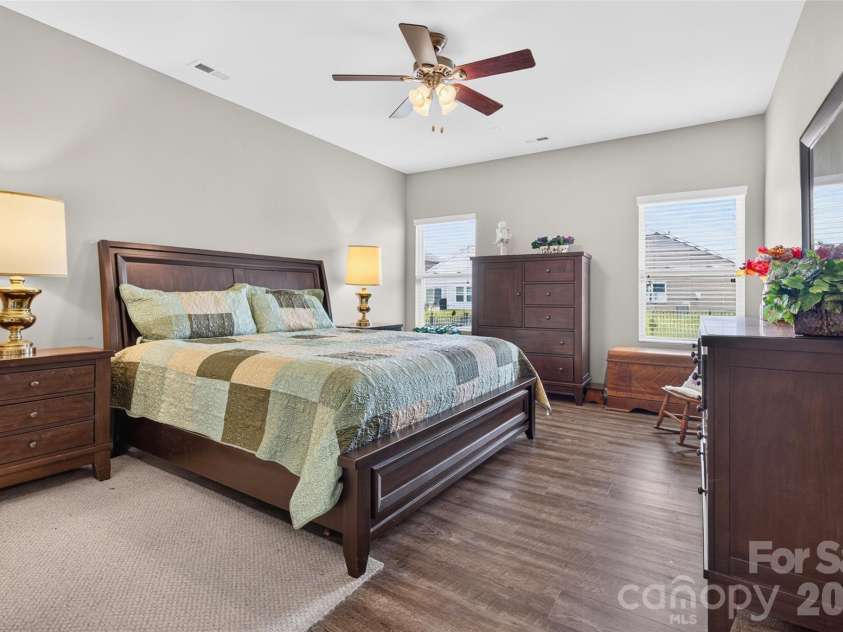179 Glastonbury Drive, Mooresville, NC 28115.  MLS# CAR4385527, YatesRealty ID 37976. 