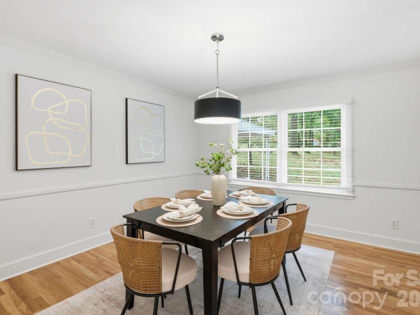 926 Shady Bluff Drive, Charlotte, NC 28211.  MLS# CAR4392863, YatesRealty ID 37977. 