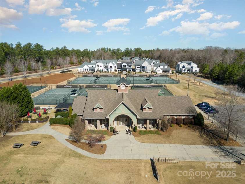 19004 Dry Narrows Way, Charlotte, NC 28278.  MLS# CAR4326256, YatesRealty ID 3798. 
