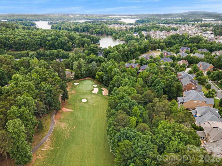 19004 Dry Narrows Way, Charlotte, NC 28278.  MLS# CAR4433979, YatesRealty ID 3798. 