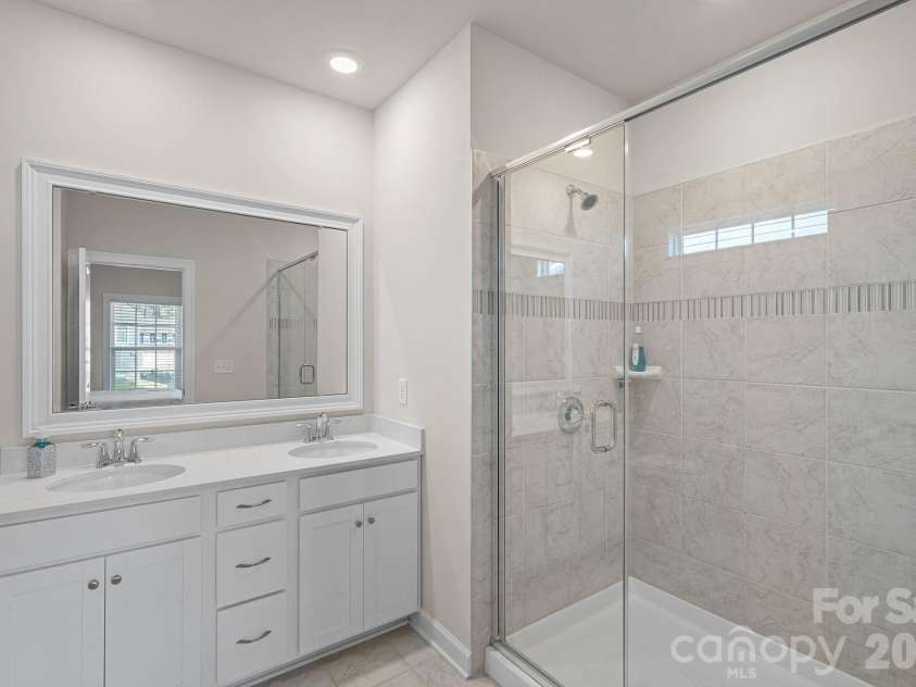 19108 Birdmeadow Drive, Huntersville, NC 28078.  MLS# CAR4342549, YatesRealty ID 3798. 