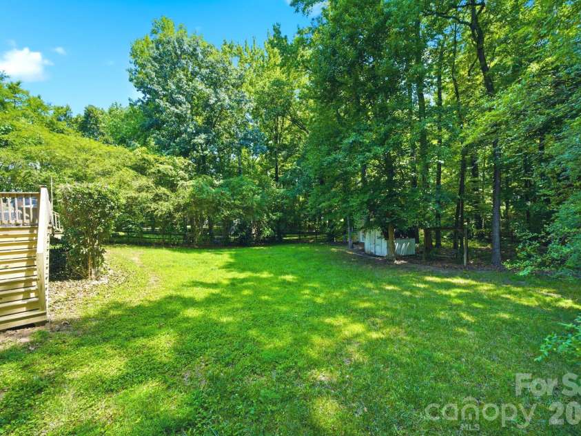 3616 Linden Berry Lane, Charlotte, NC 28269.  MLS# CAR4398496, YatesRealty ID 37983. Backyard