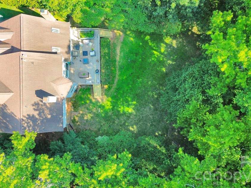 3616 Linden Berry Lane, Charlotte, NC 28269.  MLS# CAR4398496, YatesRealty ID 37983. Drone Overhead Image