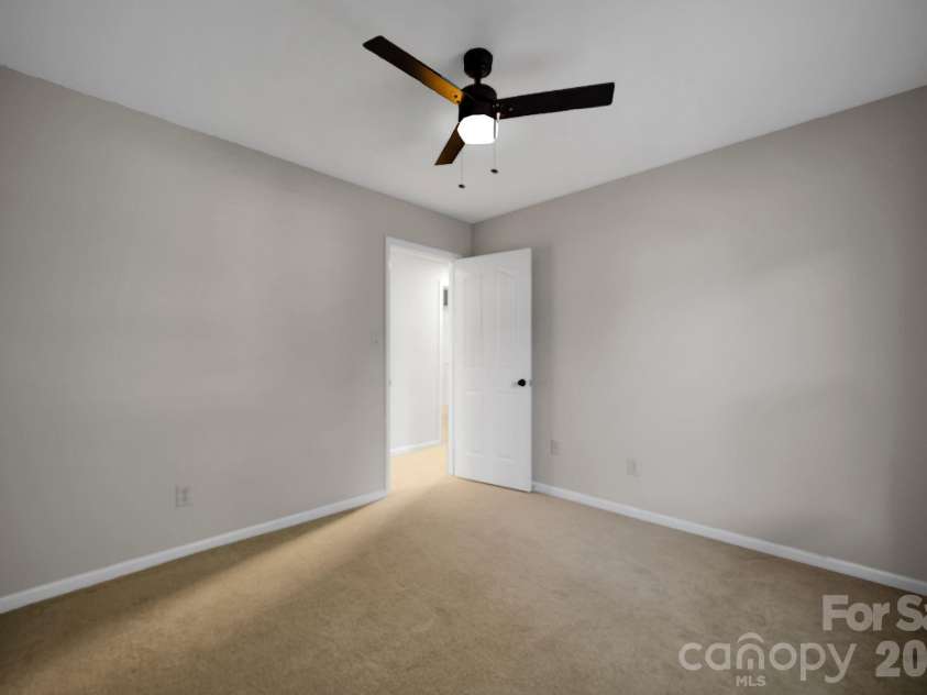 3616 Linden Berry Lane, Charlotte, NC 28269.  MLS# CAR4398496, YatesRealty ID 37983. Secondary Bedroom