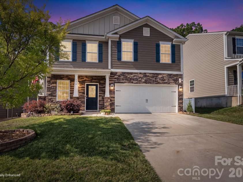 174 Cherry Birch Street, Mooresville, NC 28117.  MLS# CAR4398817, YatesRealty ID 37984. 174 Cherry Birch St.