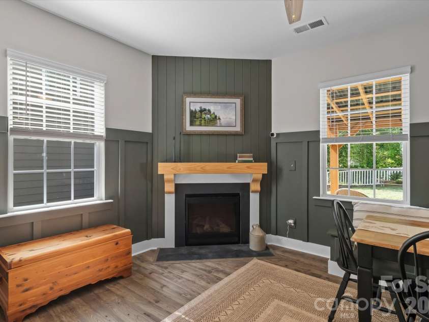 174 Cherry Birch Street, Mooresville, NC 28117.  MLS# CAR4398817, YatesRealty ID 37984. Dining area