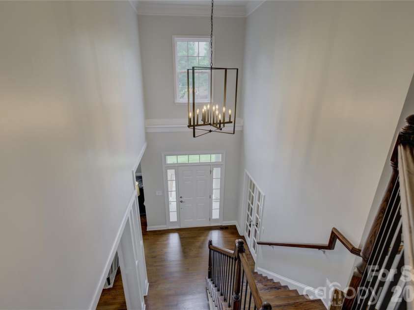 13722 Glen Abbey Drive, Charlotte, NC 28278.  MLS# CAR4391343, YatesRealty ID 37986. 