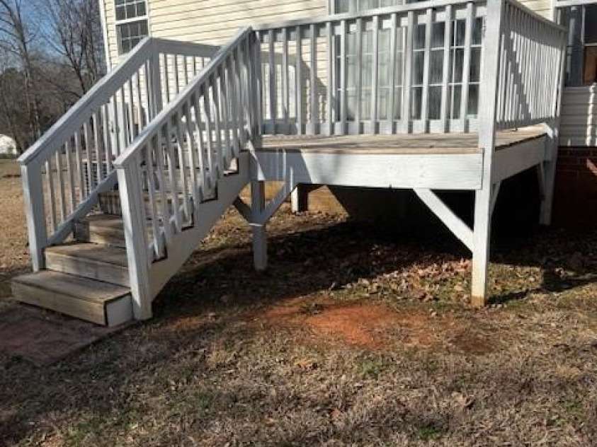 127 Knight N Gail Drive, Mooresville, NC 28115.  MLS# CAR4341014, YatesRealty ID 3799. Sliding patio doors open to  white deck for Grilling