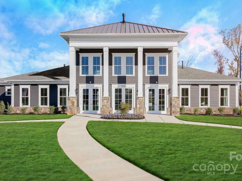 7303 Stonehouse Drive, Gastonia, NC 28056.  MLS# CAR4234642, YatesRealty ID 3799. 