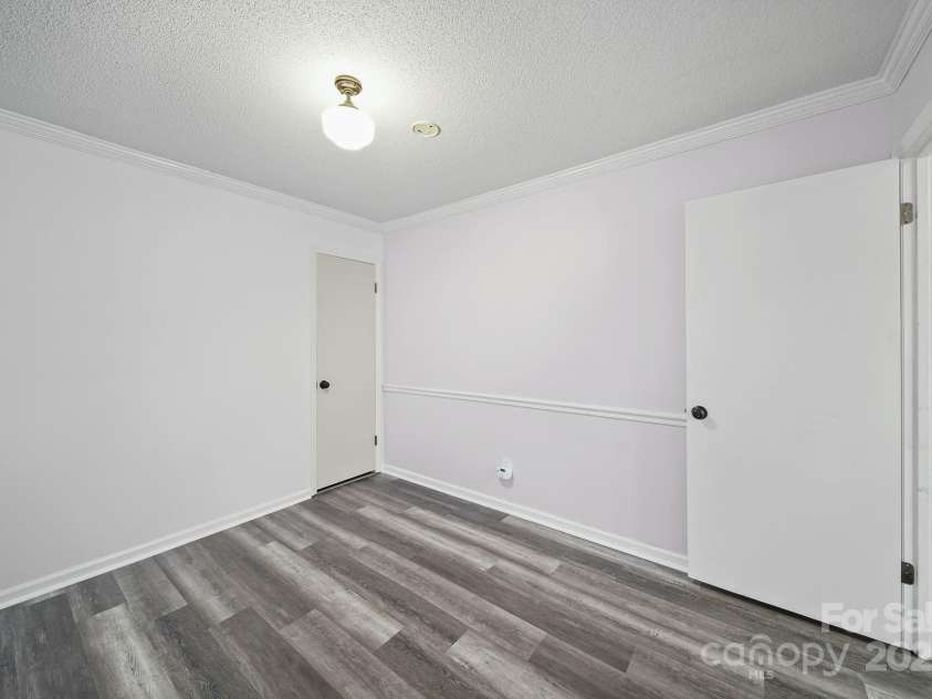 855 Nottingham Drive, Gastonia, NC 28054.  MLS# CAR4332279, YatesRealty ID 3799. 