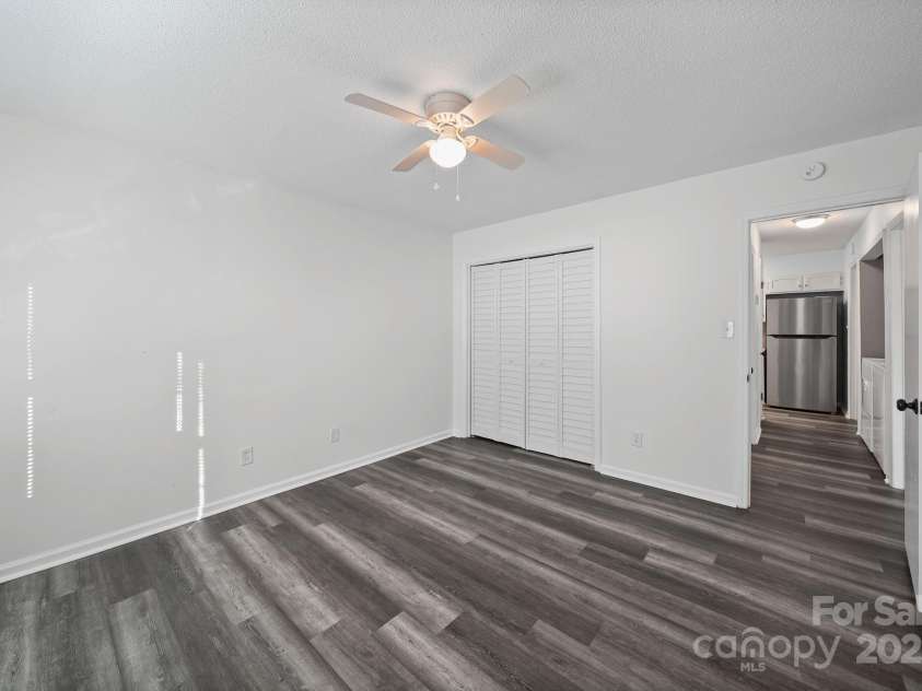 855 Nottingham Drive, Gastonia, NC 28054.  MLS# CAR4332279, YatesRealty ID 3799. 