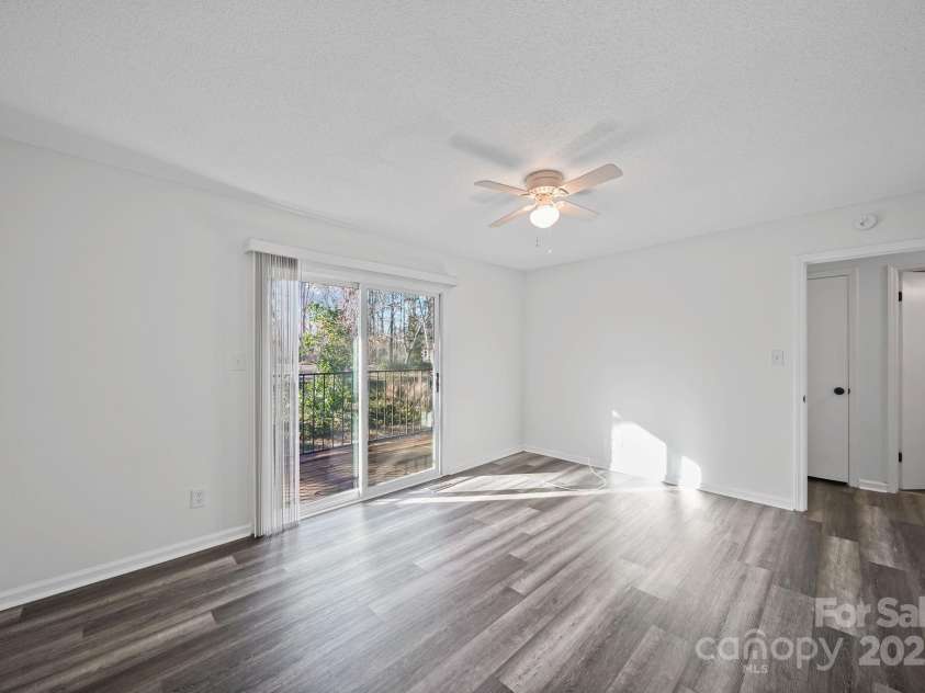 855 Nottingham Drive, Gastonia, NC 28054.  MLS# CAR4332279, YatesRealty ID 3799. 
