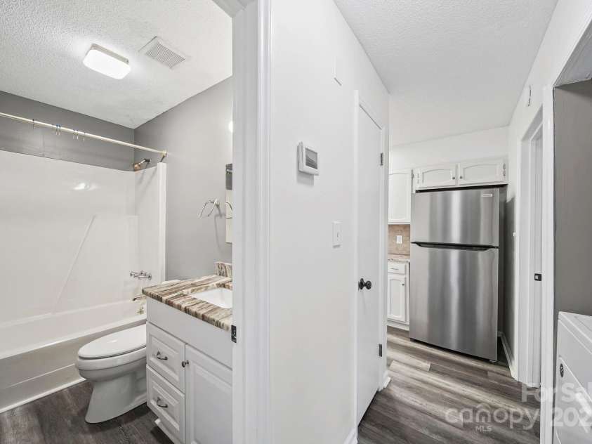 855 Nottingham Drive, Gastonia, NC 28054.  MLS# CAR4332279, YatesRealty ID 3799. 