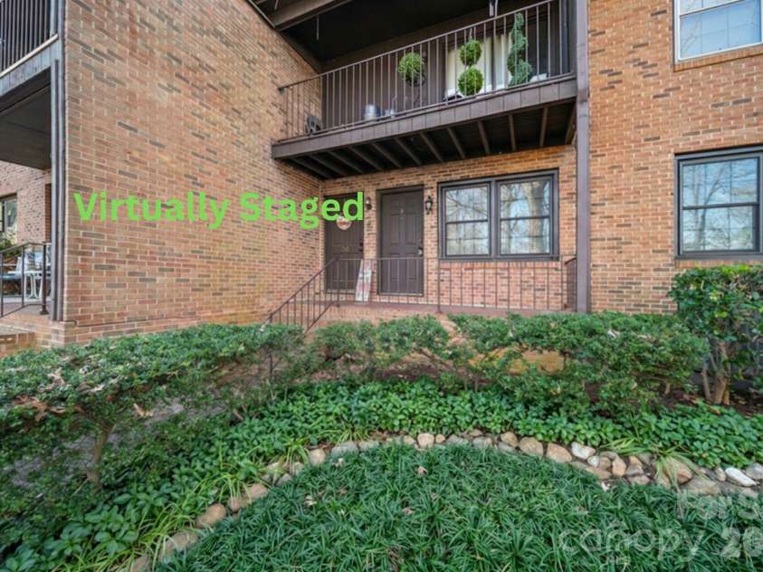 855 Nottingham Drive, Gastonia, NC 28054.  MLS# CAR4332279, YatesRealty ID 3799. 