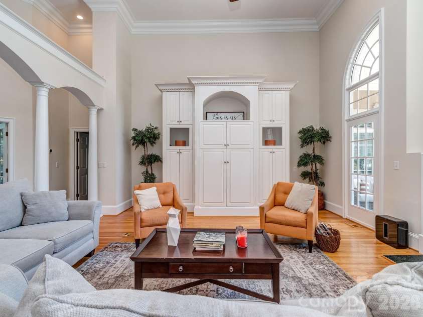 1733 White Pond Lane, Waxhaw, NC 28173.  MLS# CAR4398869, YatesRealty ID 37993. 