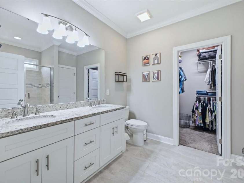 2360 Beth Haven Church Road, Denver, NC 28037.  MLS# CAR4402958, YatesRealty ID 37995. Ensuite Bathroom