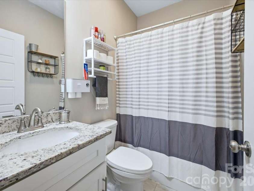 2360 Beth Haven Church Road, Denver, NC 28037.  MLS# CAR4402958, YatesRealty ID 37995. Hallway Bathroom
