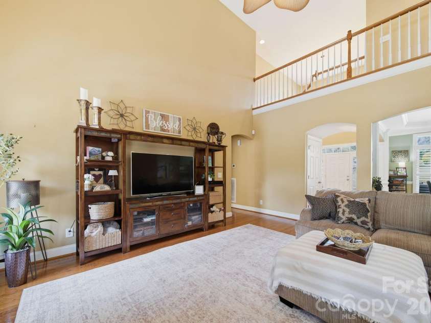 2637 Pamlico Drive, Shelby, NC 28152.  MLS# CAR4402932, YatesRealty ID 37996. 
