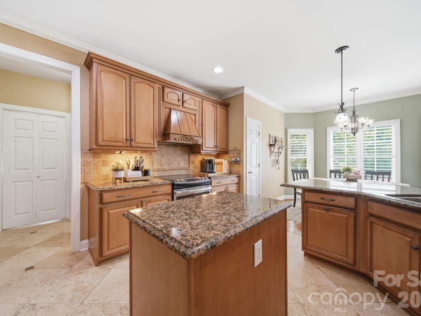 2637 Pamlico Drive, Shelby, NC 28152.  MLS# CAR4402932, YatesRealty ID 37996. 