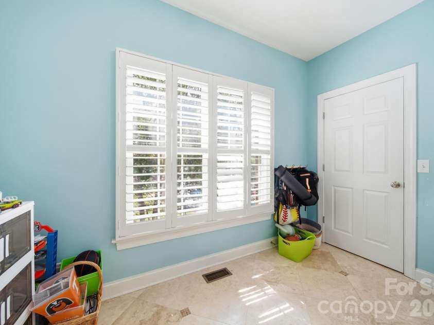 2637 Pamlico Drive, Shelby, NC 28152.  MLS# CAR4402932, YatesRealty ID 37996. 