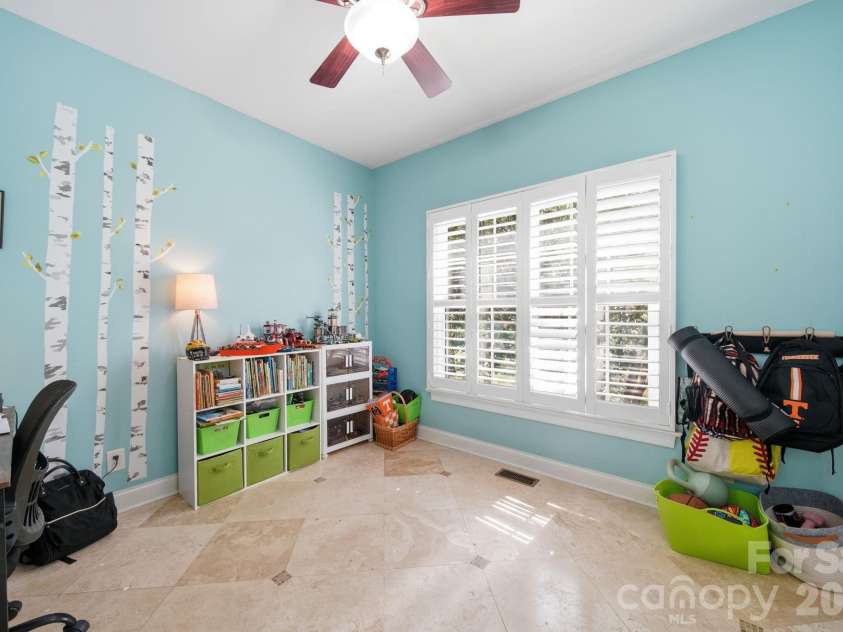 2637 Pamlico Drive, Shelby, NC 28152.  MLS# CAR4402932, YatesRealty ID 37996. 