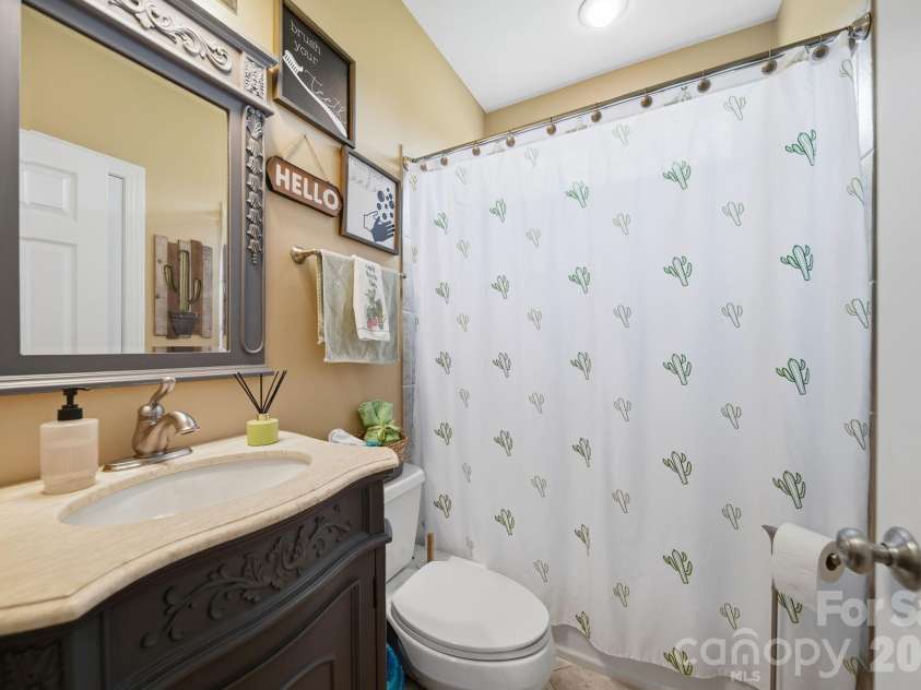 2637 Pamlico Drive, Shelby, NC 28152.  MLS# CAR4402932, YatesRealty ID 37996. 