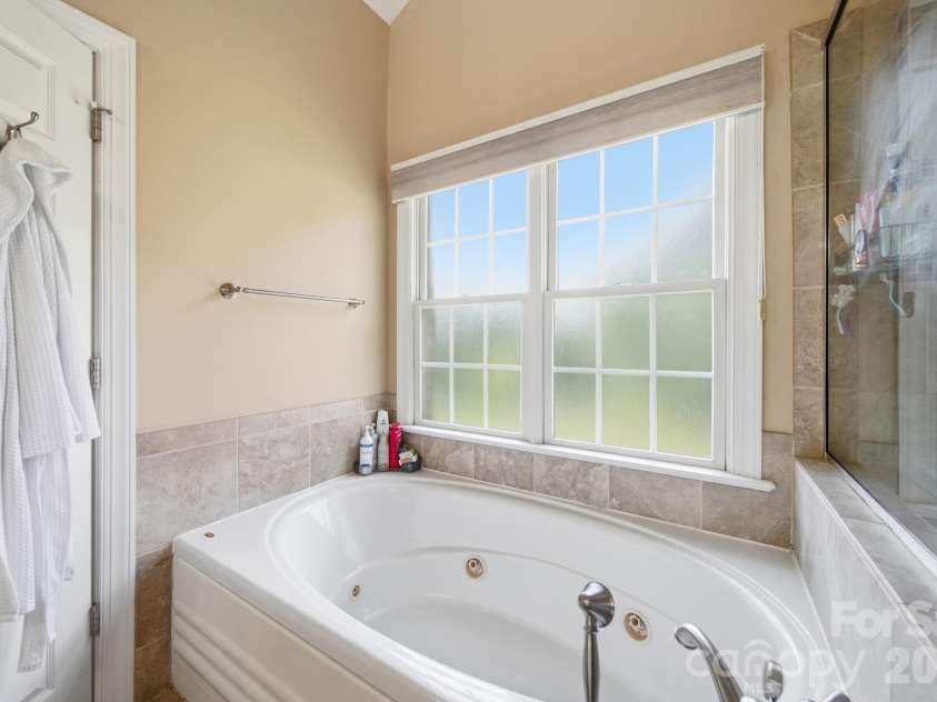 2637 Pamlico Drive, Shelby, NC 28152.  MLS# CAR4402932, YatesRealty ID 37996. 