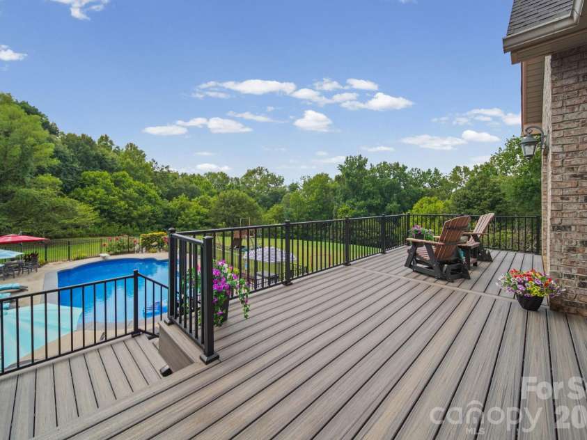 2637 Pamlico Drive, Shelby, NC 28152.  MLS# CAR4402932, YatesRealty ID 37996. 