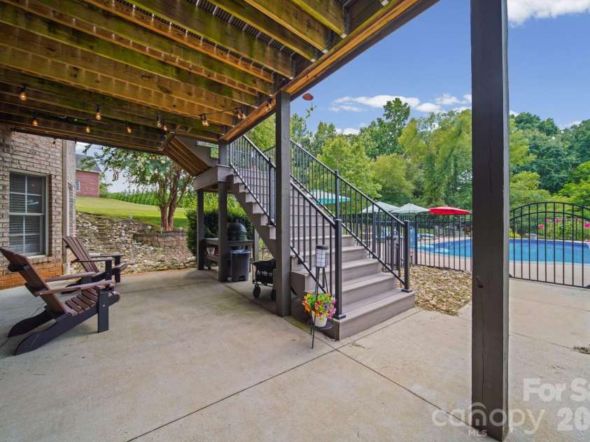 2637 Pamlico Drive, Shelby, NC 28152.  MLS# CAR4402932, YatesRealty ID 37996. 