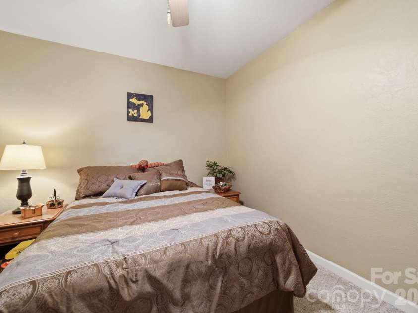 2637 Pamlico Drive, Shelby, NC 28152.  MLS# CAR4402932, YatesRealty ID 37996. 