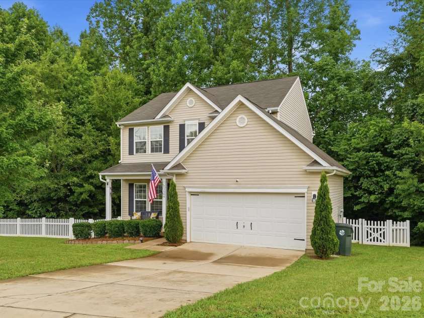1566 Glenbar Court, Clover, SC 29710.  MLS# CAR4402689, YatesRealty ID 37999. 