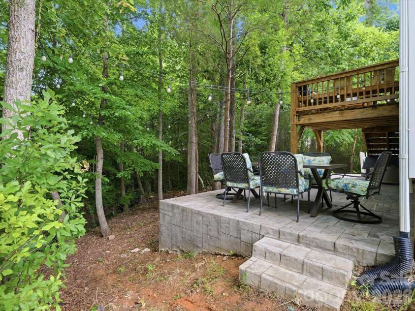 1566 Glenbar Court, Clover, SC 29710.  MLS# CAR4402689, YatesRealty ID 37999. 