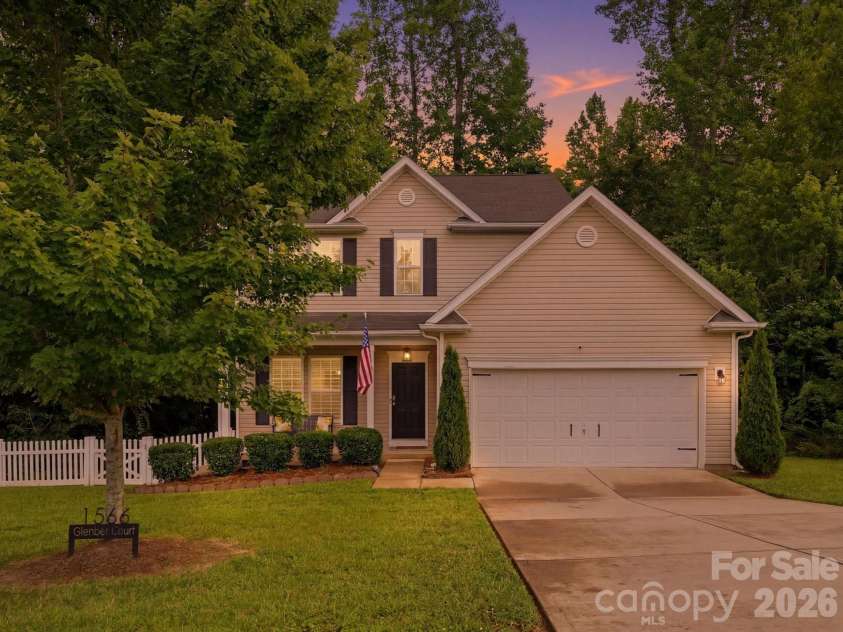 1566 Glenbar Court, Clover, SC 29710.  MLS# CAR4402689, YatesRealty ID 37999. 