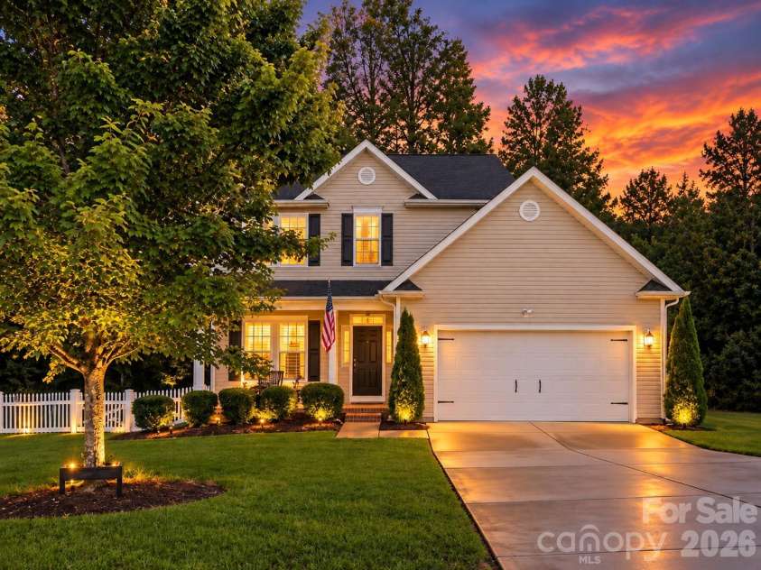 1566 Glenbar Court, Clover, SC 29710.  MLS# CAR4402689, YatesRealty ID 37999. 