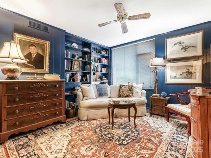 1300 Queens Road, Charlotte, NC 28207.  MLS# CAR4314374, YatesRealty ID 3800. 2nd Bedroom (used as a den)