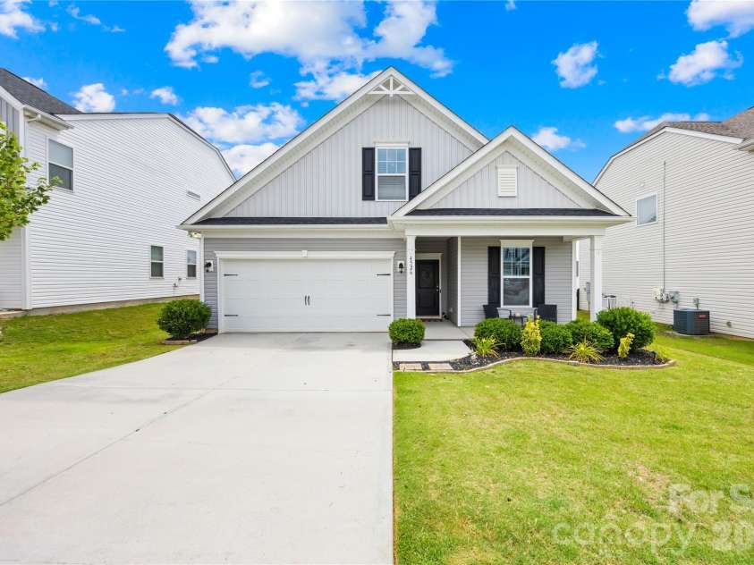 4526 Dover Court, Denver, NC 28037.  MLS# CAR4403576, YatesRealty ID 38002. 