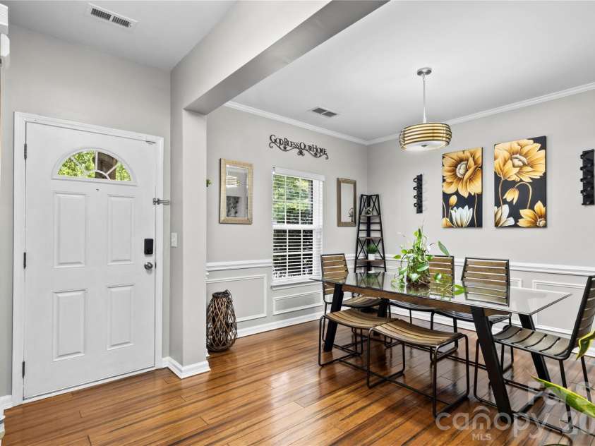 6600 Hermsley Road, Charlotte, NC 28278.  MLS# CAR4404329, YatesRealty ID 38004. 