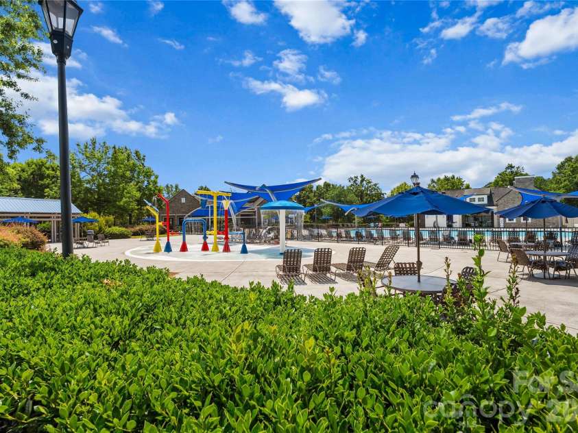 6600 Hermsley Road, Charlotte, NC 28278.  MLS# CAR4404329, YatesRealty ID 38004. 