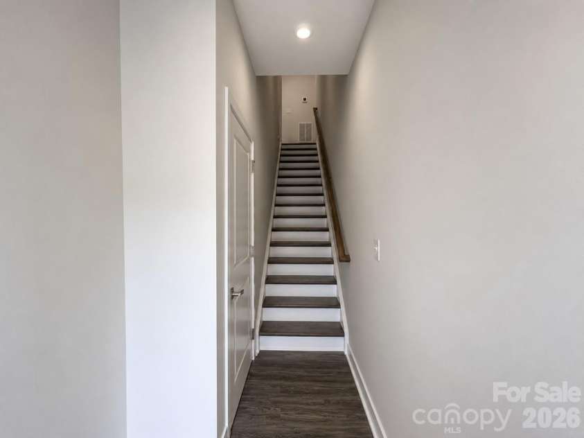 658 Uwharrie River Road, Charlotte, NC 28211.  MLS# CAR4404339, YatesRealty ID 38009. 