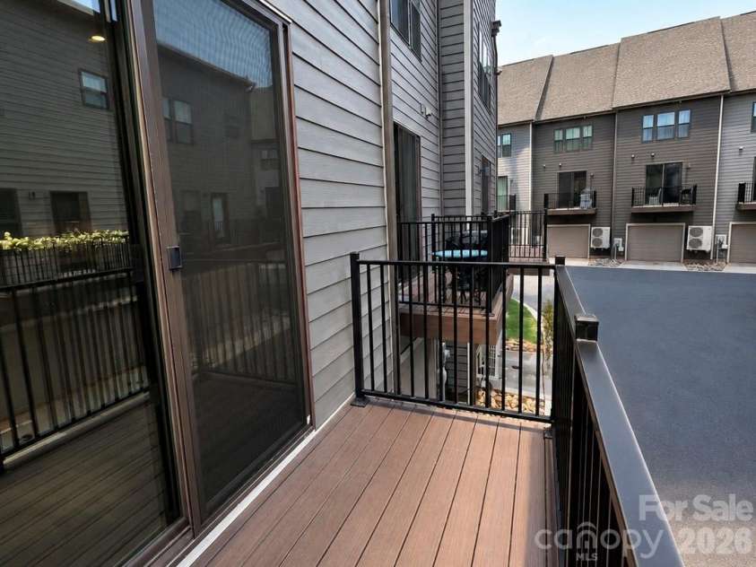 658 Uwharrie River Road, Charlotte, NC 28211.  MLS# CAR4404339, YatesRealty ID 38009. 