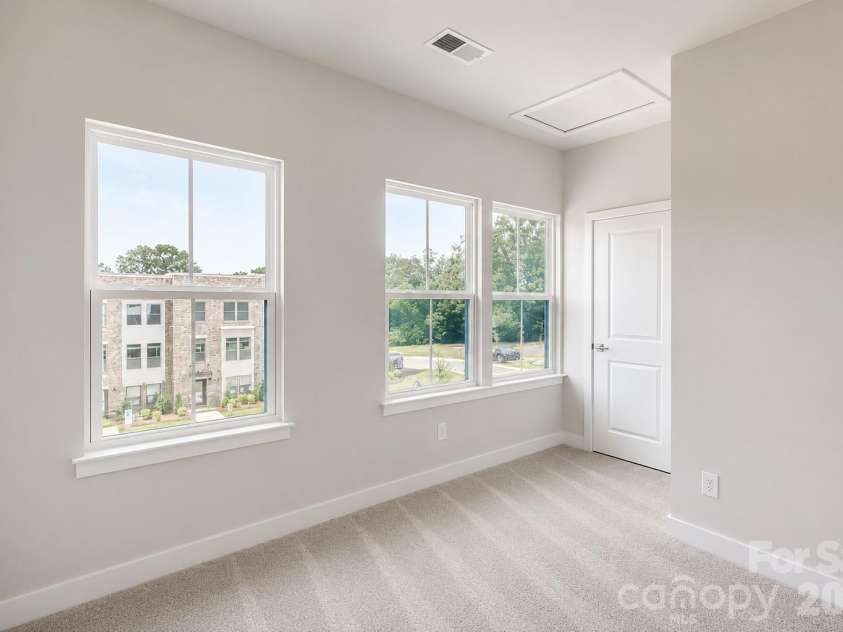658 Uwharrie River Road, Charlotte, NC 28211.  MLS# CAR4404339, YatesRealty ID 38009. 