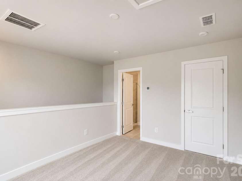 658 Uwharrie River Road, Charlotte, NC 28211.  MLS# CAR4404339, YatesRealty ID 38009. 