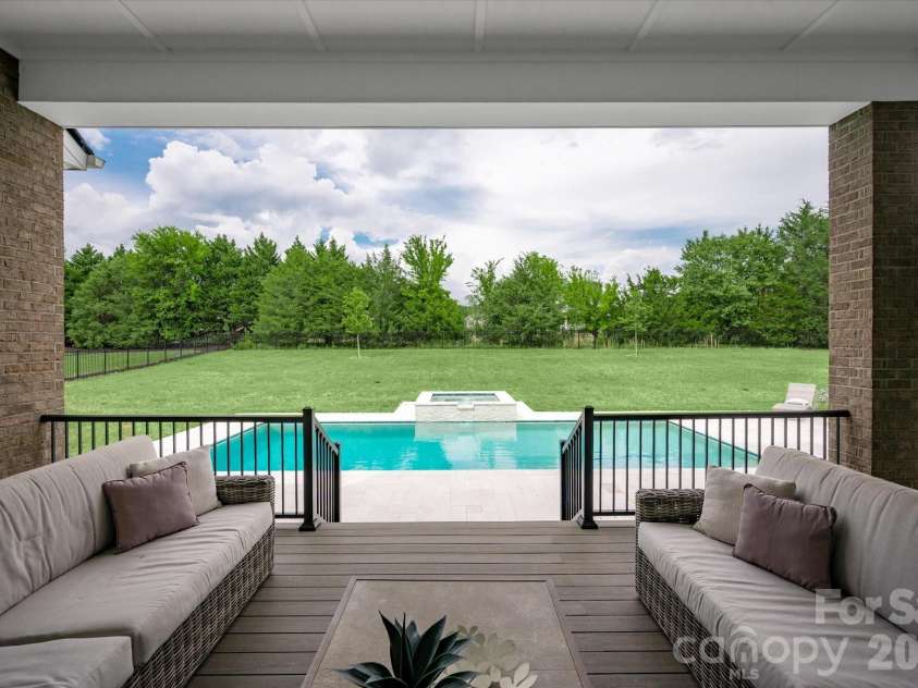 116 Ellison Way, Waxhaw, NC 28173.  MLS# CAR4402895, YatesRealty ID 38010. 